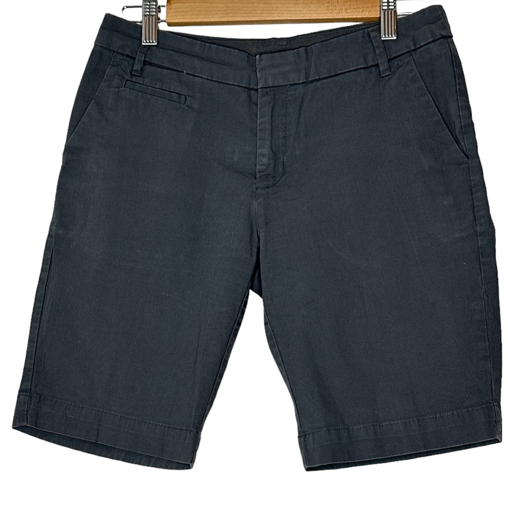 Patagonia Shorts Women's Solid Gray Bermuda Size 4